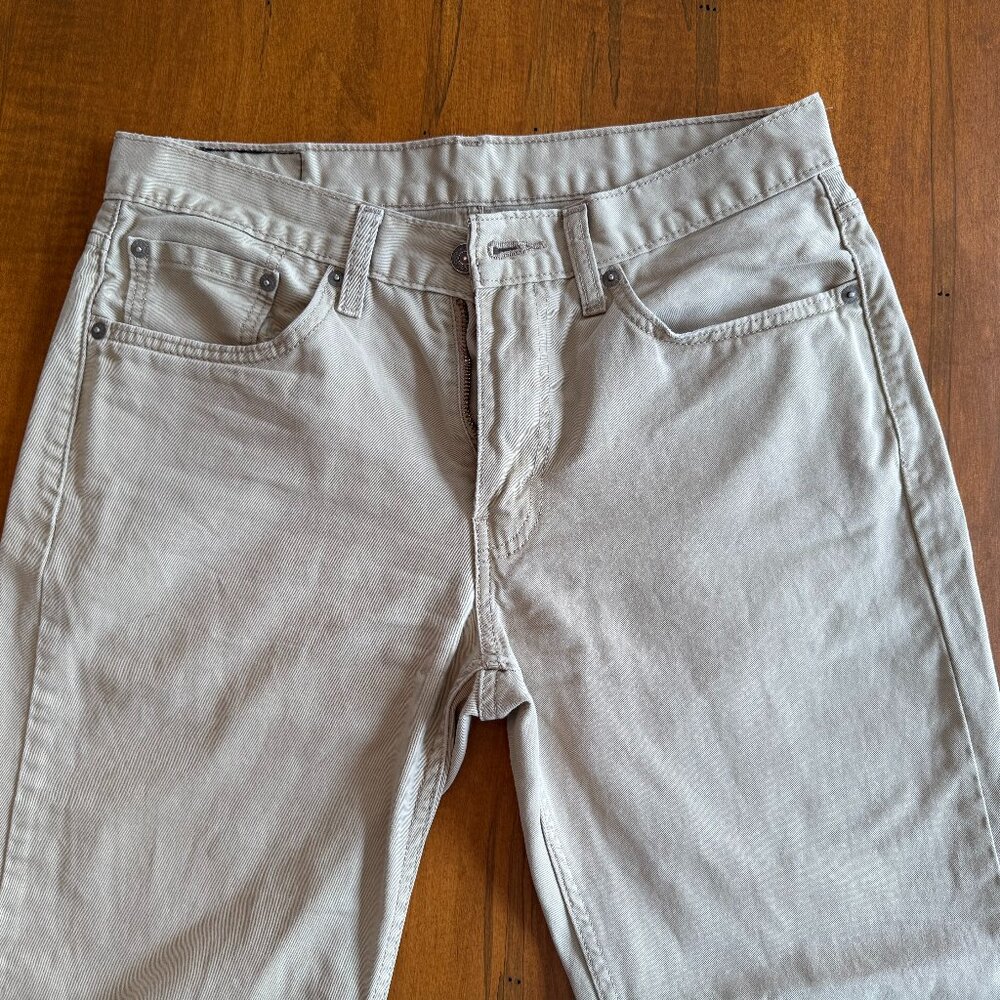 32Wx34L Levi's 514 Straight in Chinchilla Soft Washed Twill - Picture 2 of 4